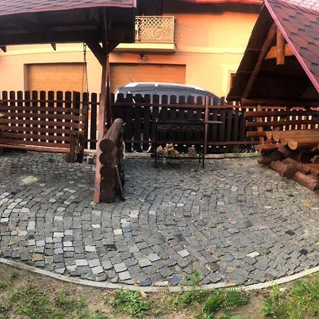Катерина Hotel Chynadiyovo Bagian luar foto