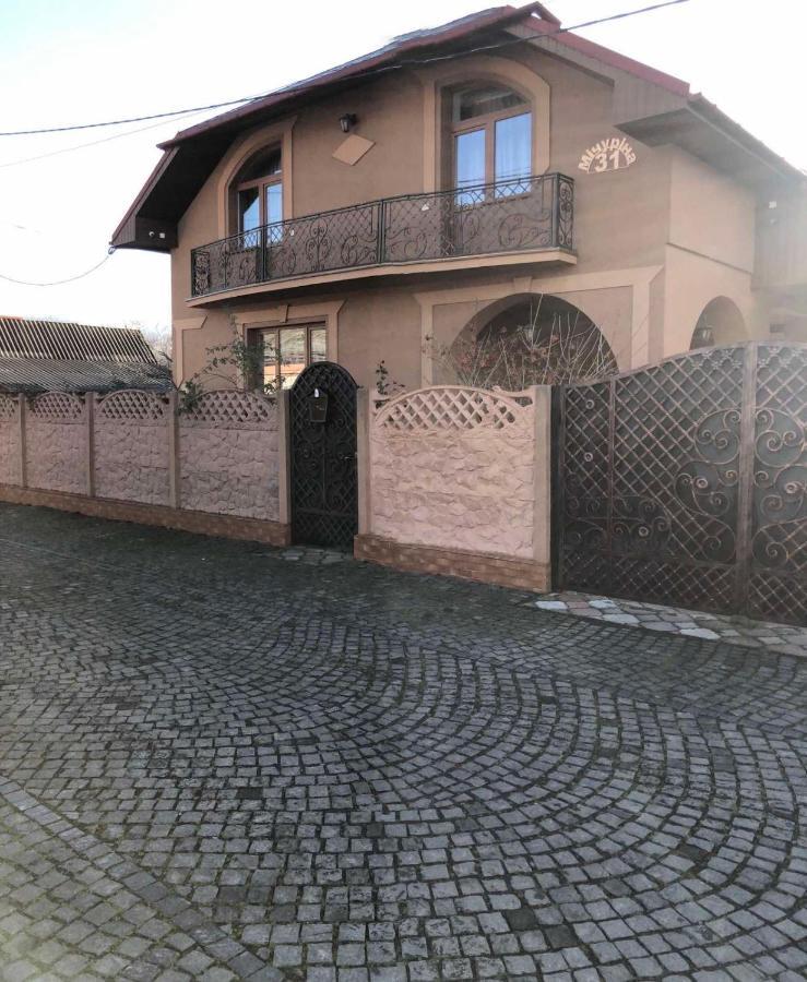 Катерина Hotel Chynadiyovo Bagian luar foto