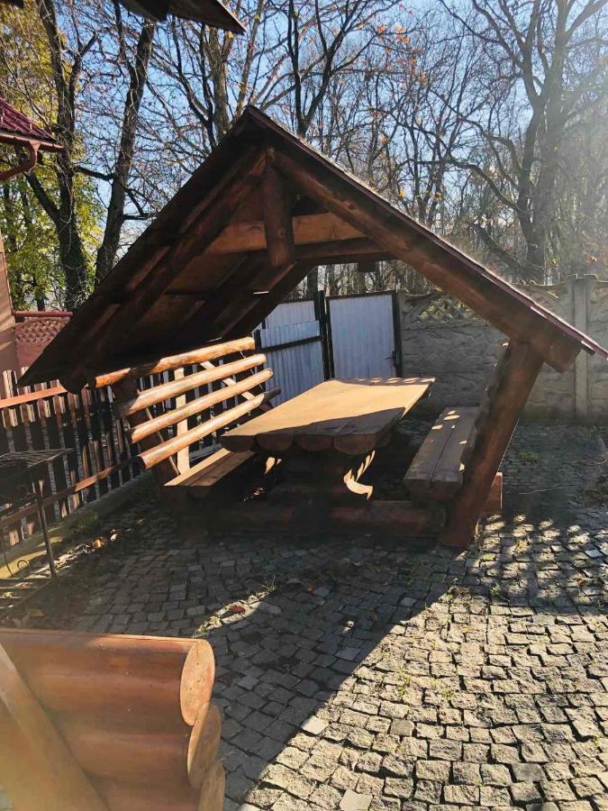 Катерина Hotel Chynadiyovo Bagian luar foto