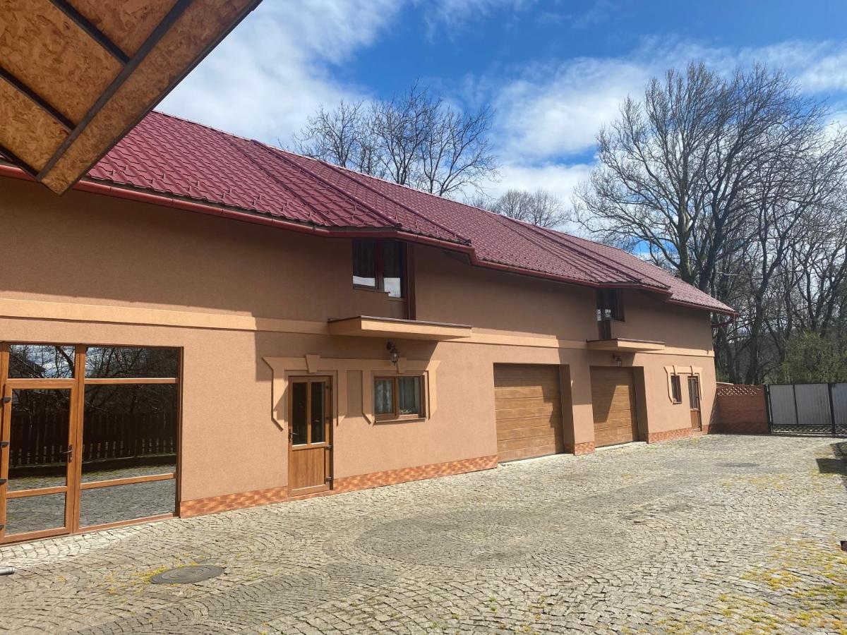 Катерина Hotel Chynadiyovo Bagian luar foto