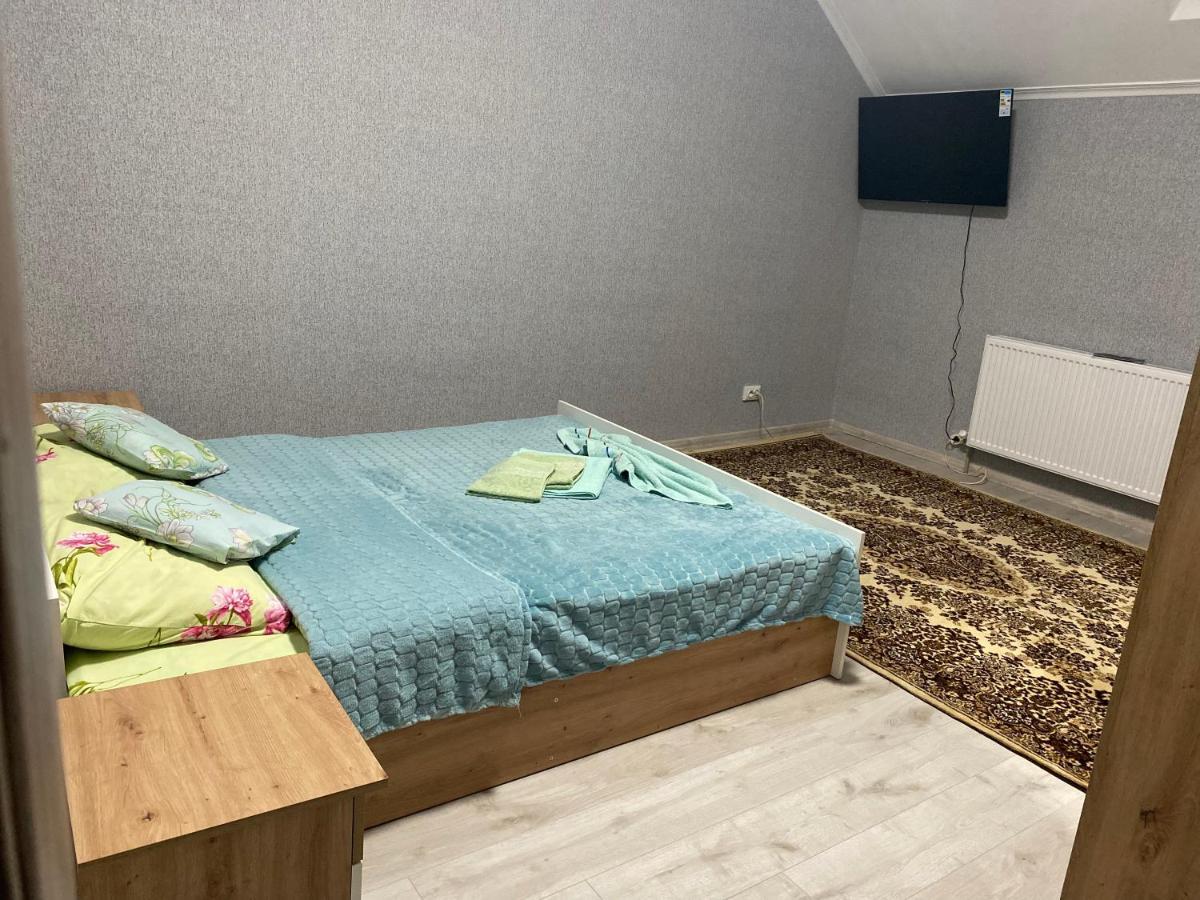 Катерина Hotel Chynadiyovo Bagian luar foto