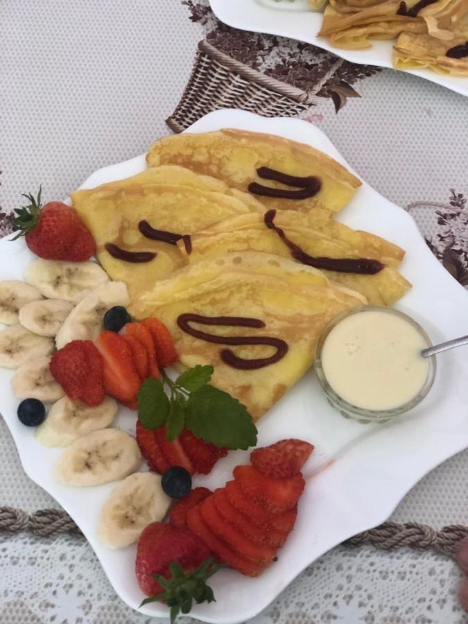 Катерина Hotel Chynadiyovo Bagian luar foto